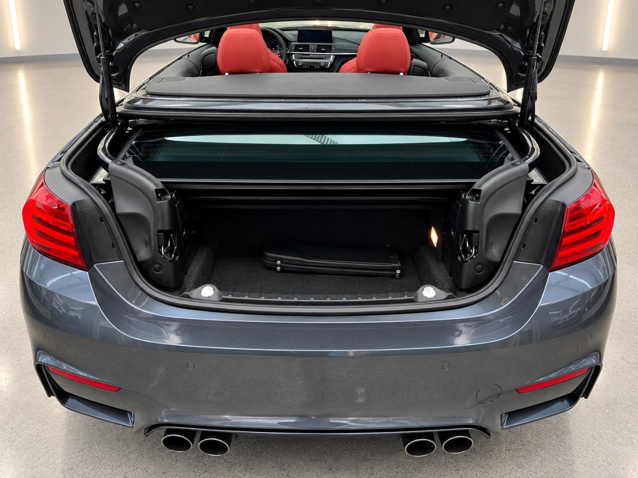 BMW M4 Convertible 2015