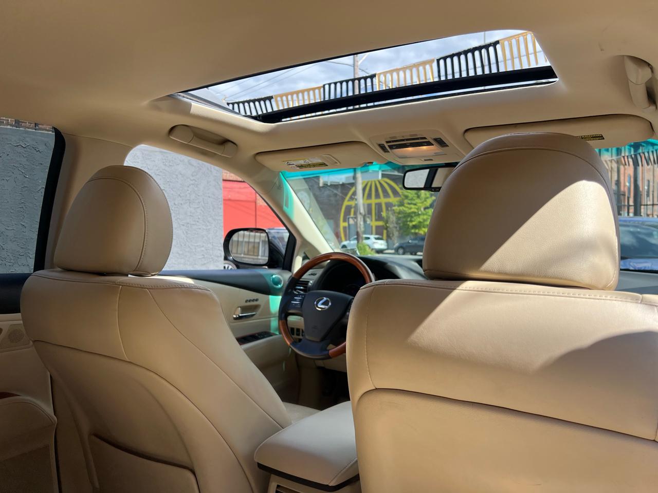 Lexus RX 450h AWD 2012