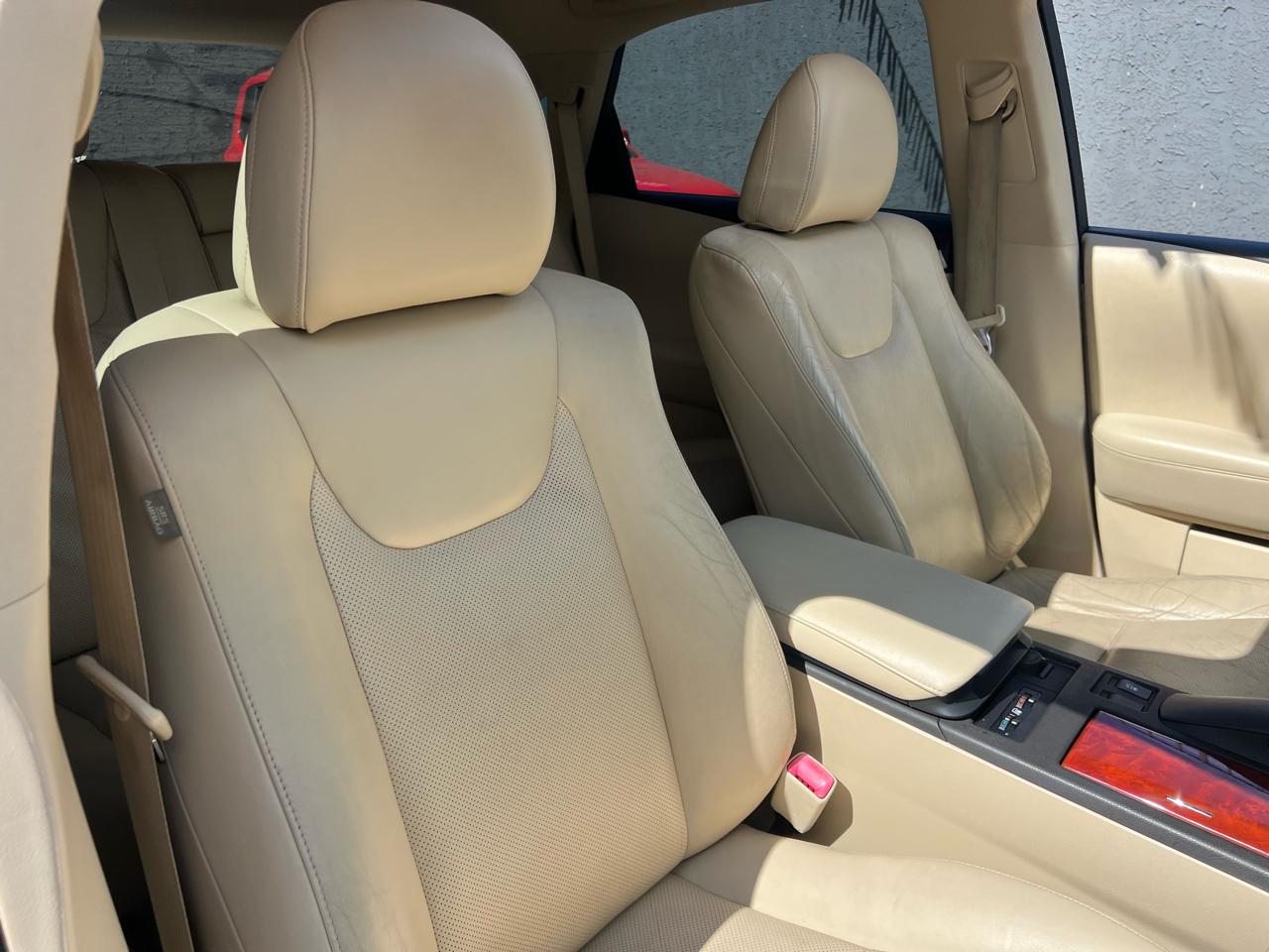 Lexus RX 450h AWD 2012