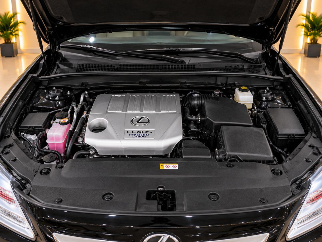 Lexus RX 450h AWD 2012