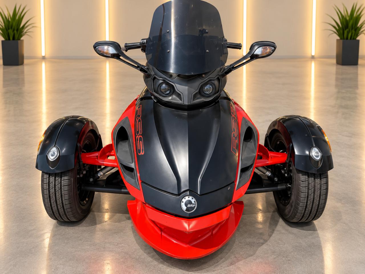 Can-Am Spyder RSS  2012