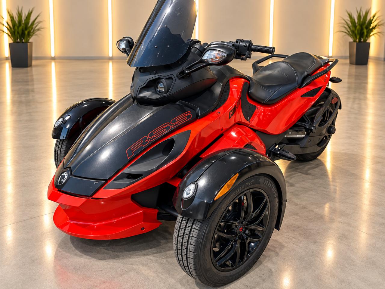 Can-Am Spyder RSS  2012