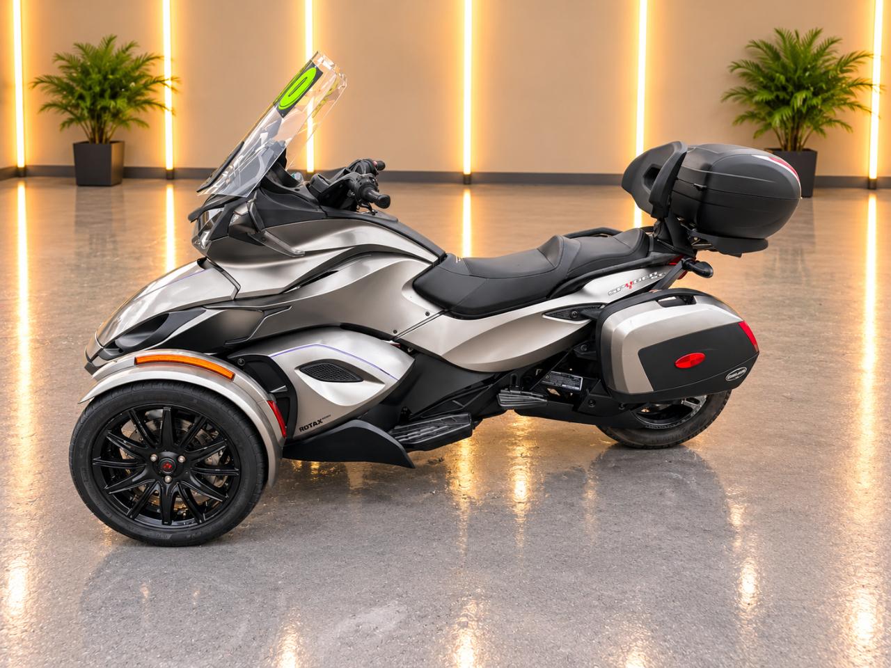 Can-Am Spyder ST/STS/ST Limited  2014