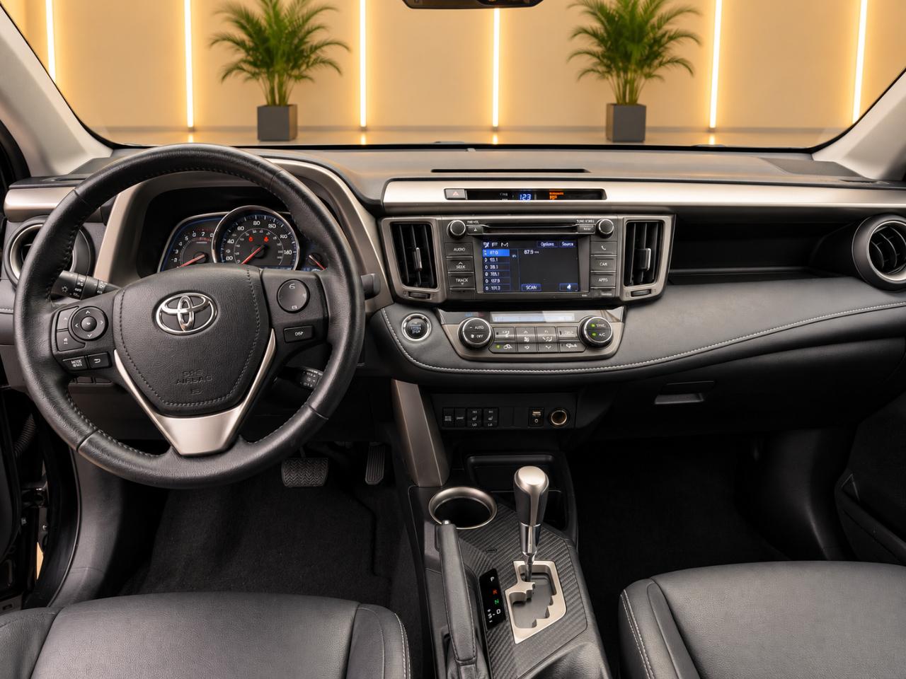 Toyota RAV4 Limited AWD 2013