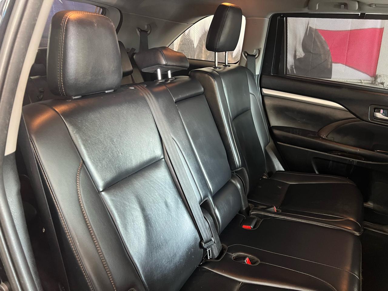 Toyota Highlander XLE AWD V6 2019