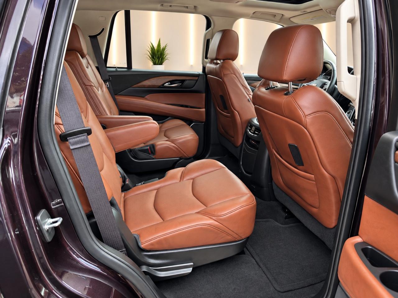 Cadillac Escalade Luxury 4WD 2016