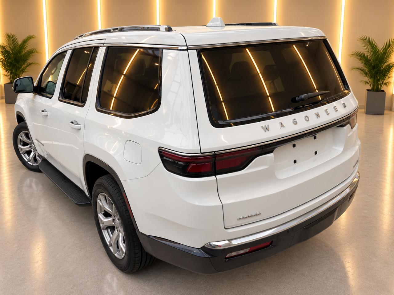 Jeep Wagoneer Series II 4WD 2022