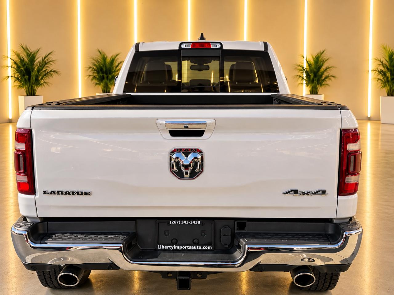 RAM 1500 Laramie Crew Cab SWB 4WD 2022