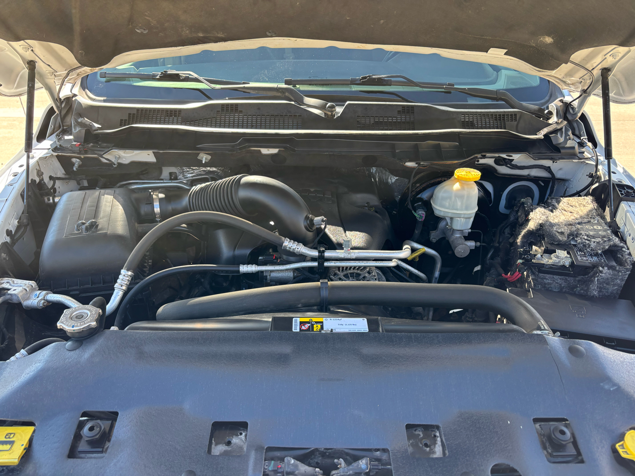 RAM 1500 Big Horn 4x4 Crew Cab 5'7" Box 2017 RAM 1500 Big Horn 4x4 Crew Cab 5'7" Box 2017