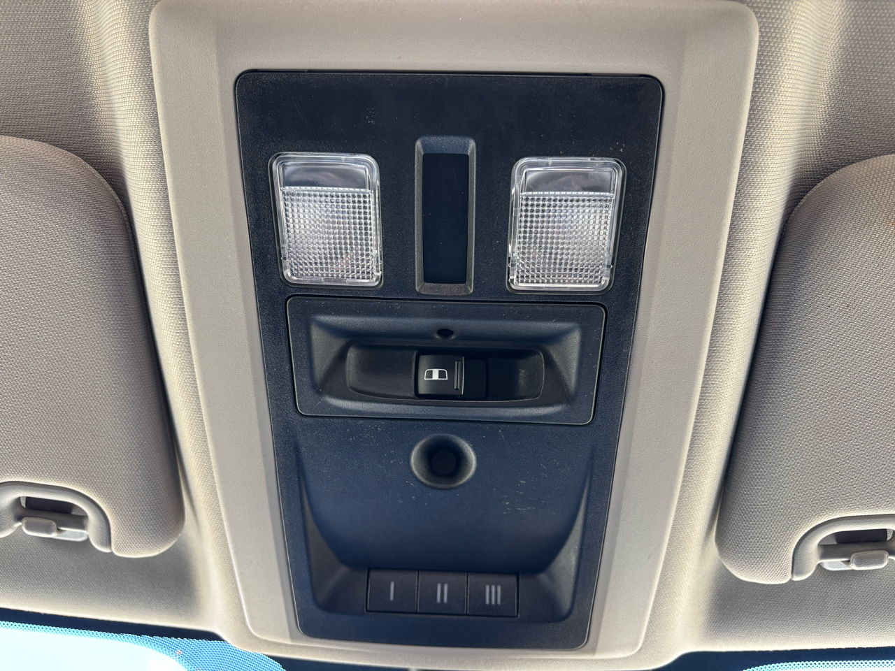 RAM 1500 Big Horn 4x4 Crew Cab 5'7" Box 2017 RAM 1500 Big Horn 4x4 Crew Cab 5'7" Box 2017