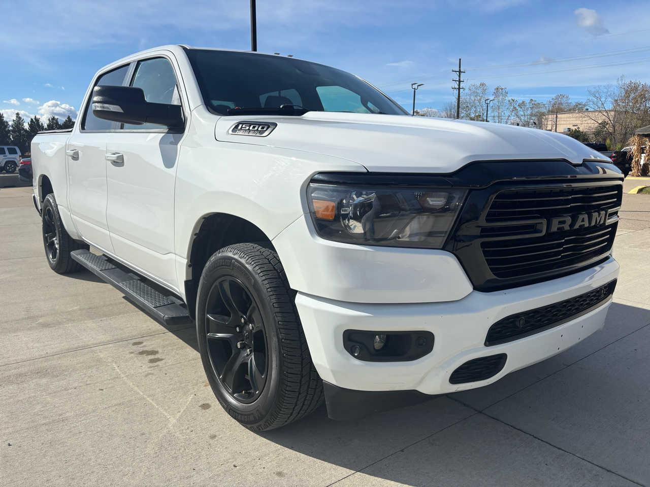 RAM 1500 Big Horn 4x4 Crew Cab 5'7" Box 2020 RAM 1500 Big Horn 4x4 Crew Cab 5'7" Box 2020