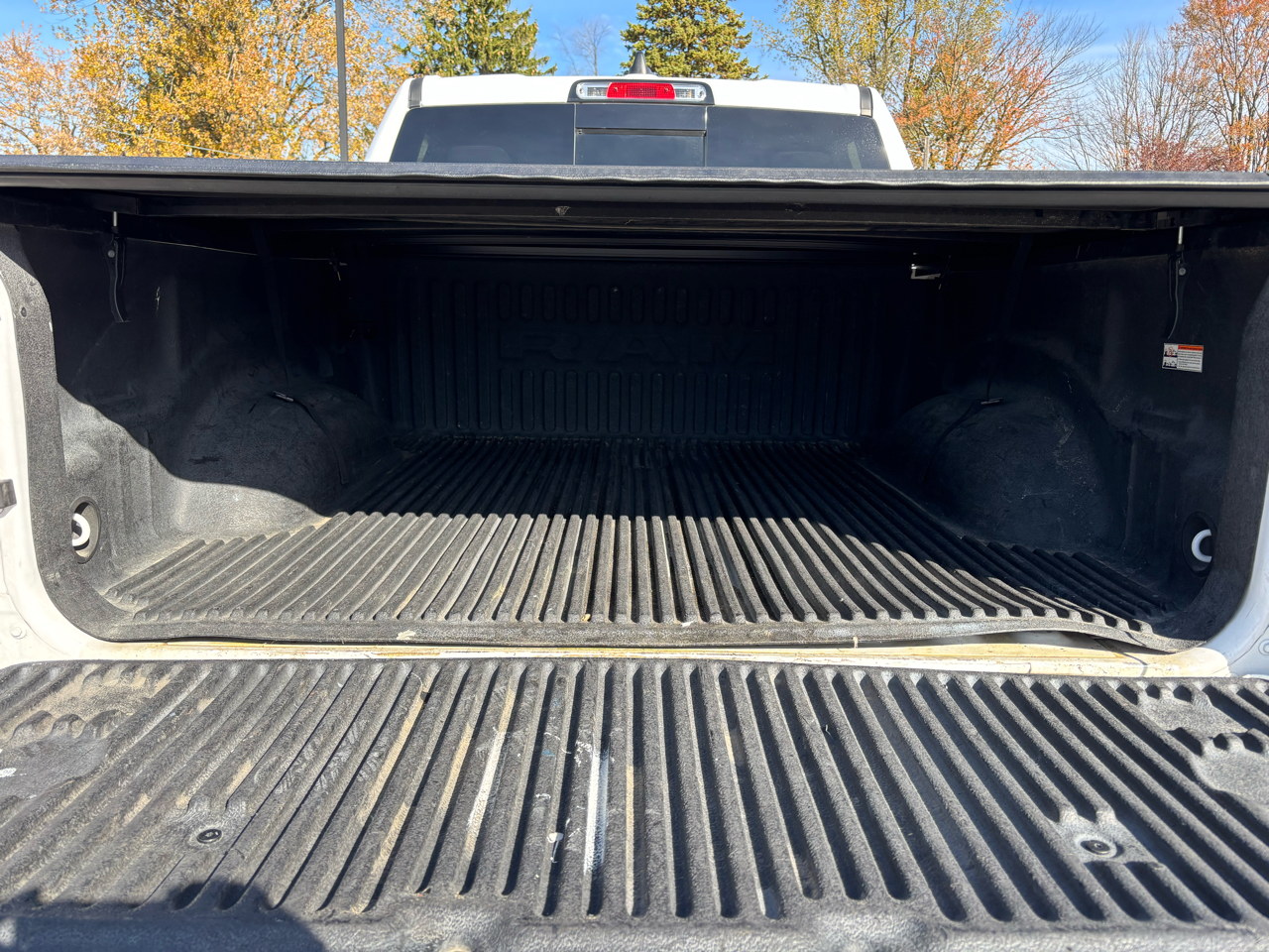 RAM 1500 Big Horn 4x4 Crew Cab 5'7" Box 2020 RAM 1500 Big Horn 4x4 Crew Cab 5'7" Box 2020