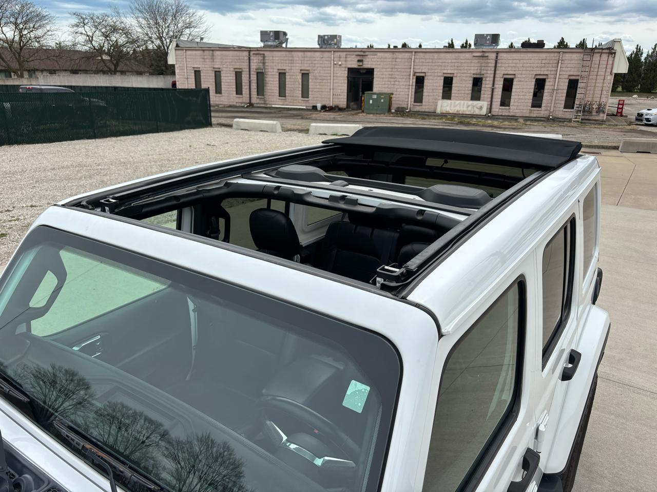 Jeep Wrangler Unlimited Sahara Altitude 4x4 2021