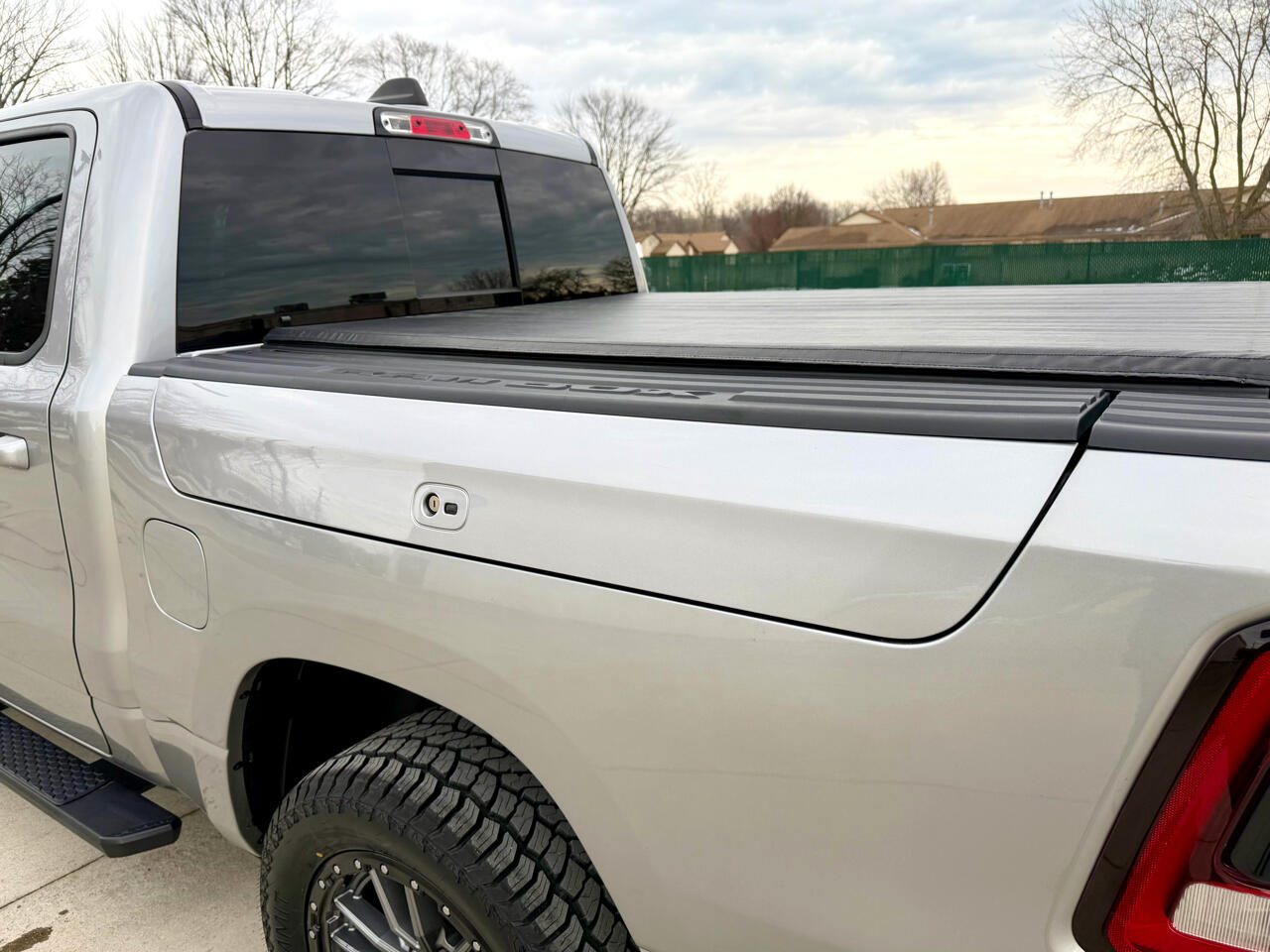 RAM 1500 Big Horn 4x4 Crew Cab 5'7" Box 2020