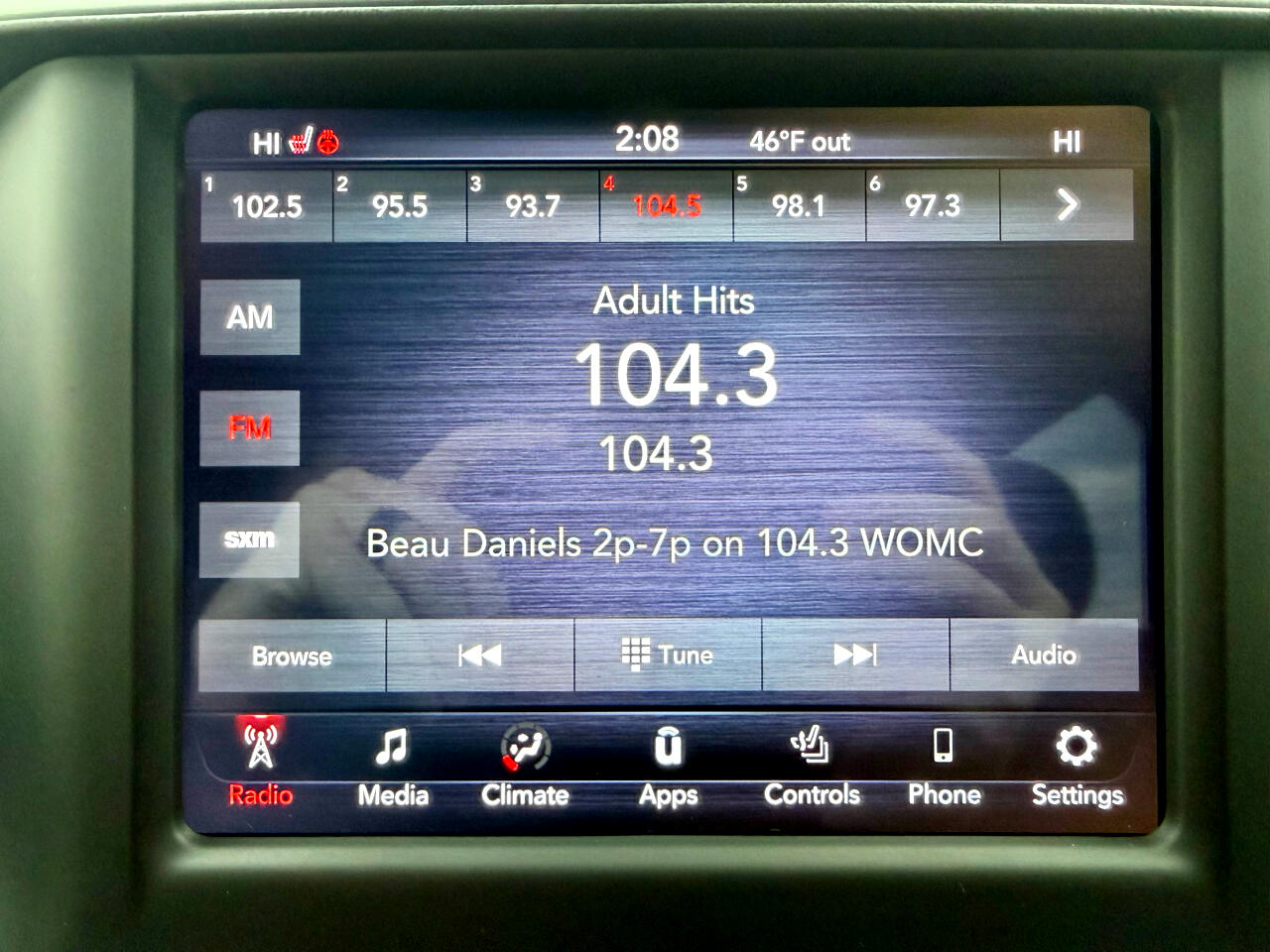 RAM 1500 Big Horn 4x4 Crew Cab 5'7" Box 2020