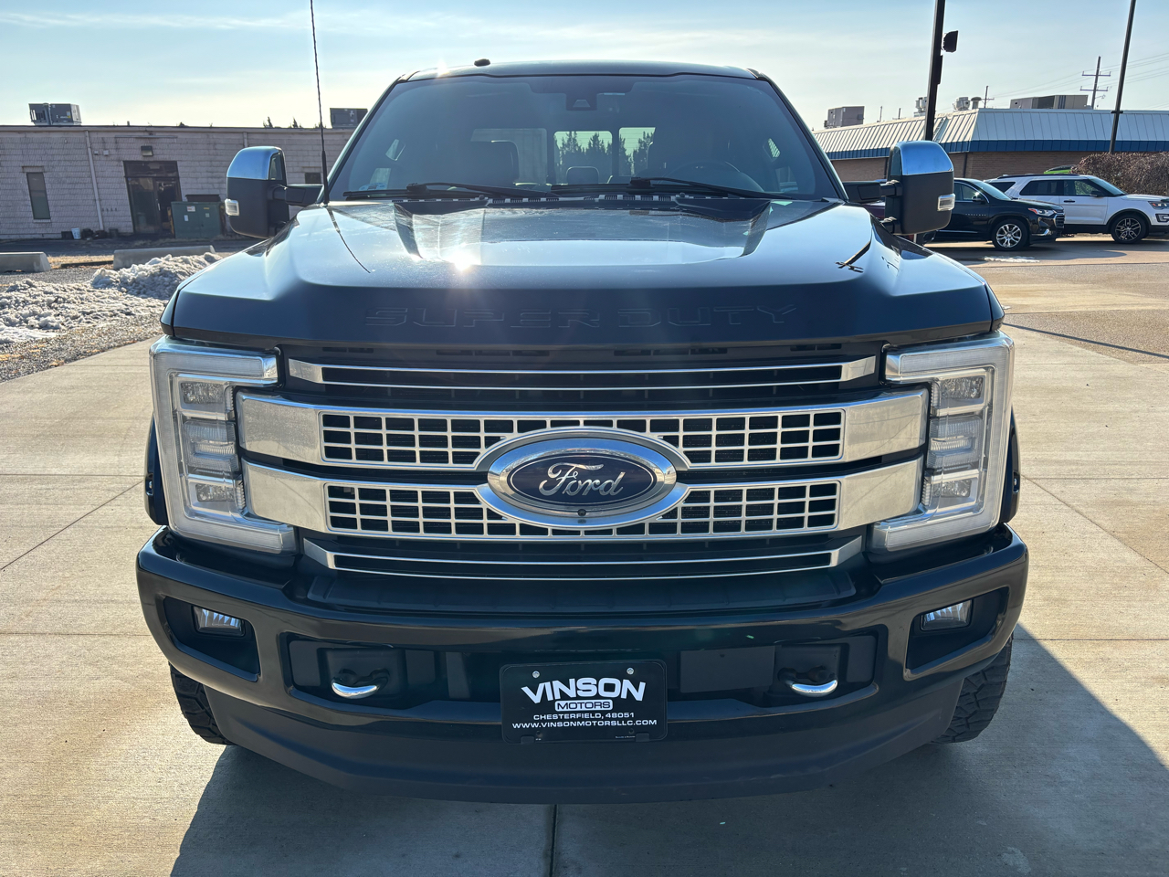 Ford Super Duty F-250 SRW Platinum 4WD Crew Cab 8' Box 2018