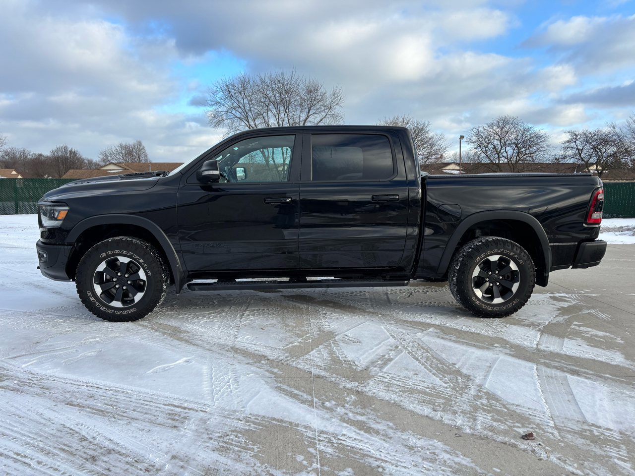 RAM 1500 Rebel 4x4 Crew Cab 5'7" Box 2022