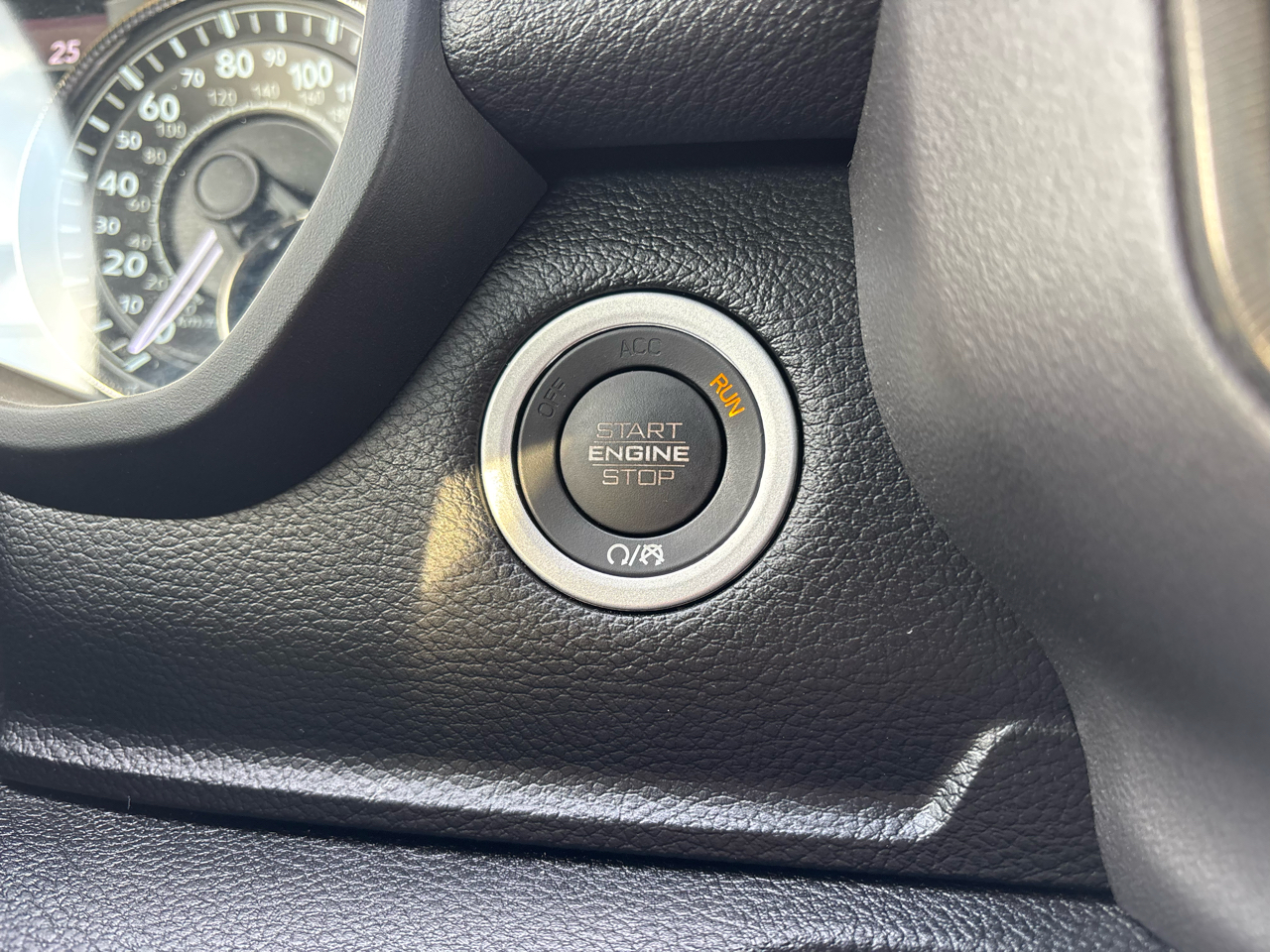 RAM 1500 Rebel 4x4 Crew Cab 5'7" Box 2022