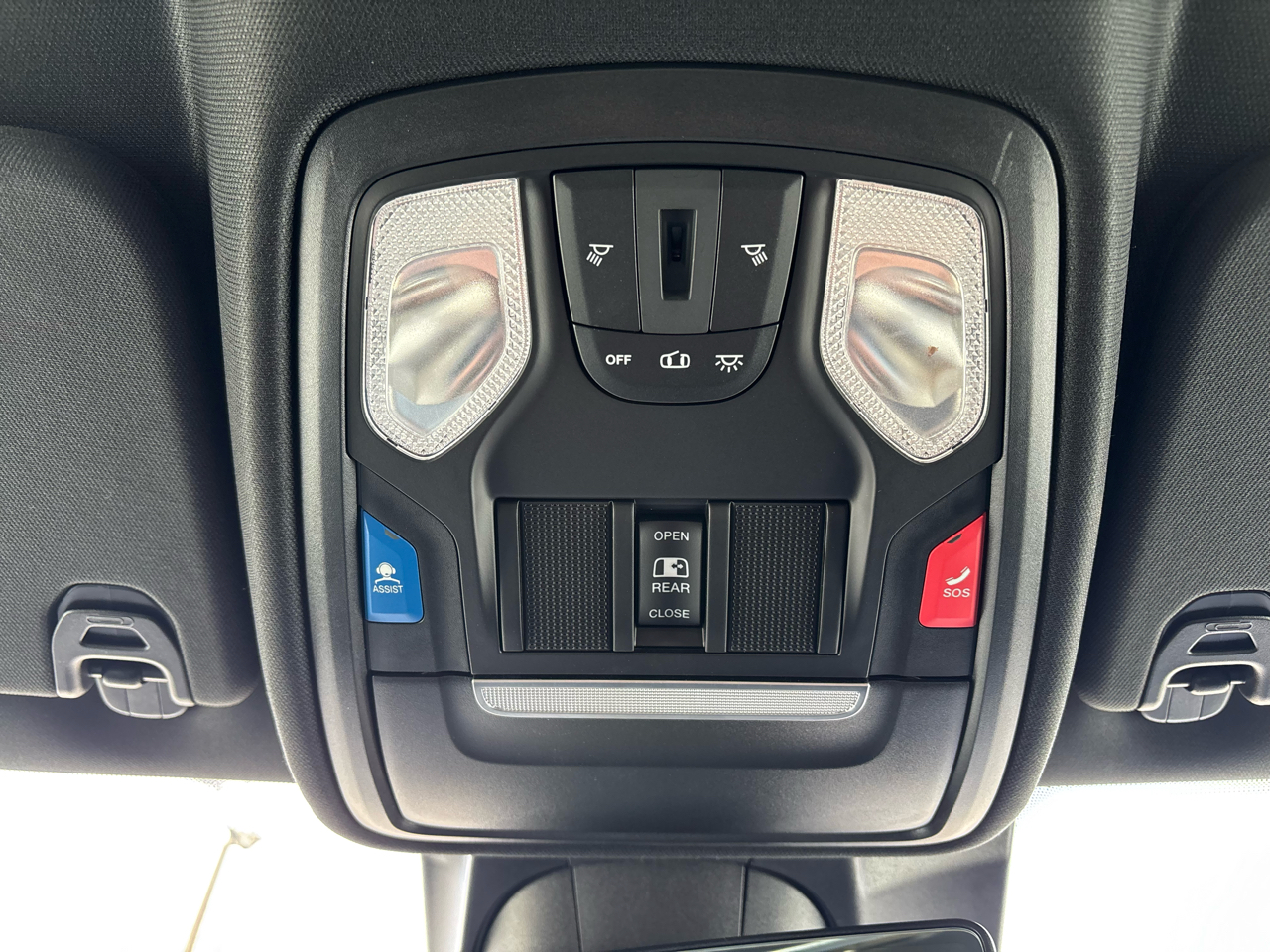 RAM 1500 Rebel 4x4 Crew Cab 5'7" Box 2022