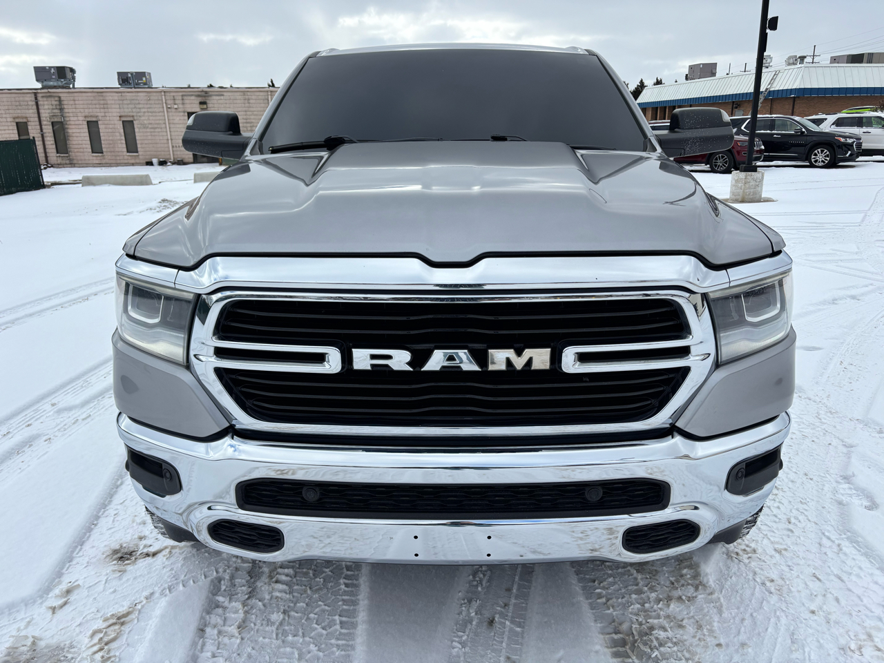 RAM 1500 Big Horn/Lone Star 4x4 Crew Cab 6'4" Box 2019