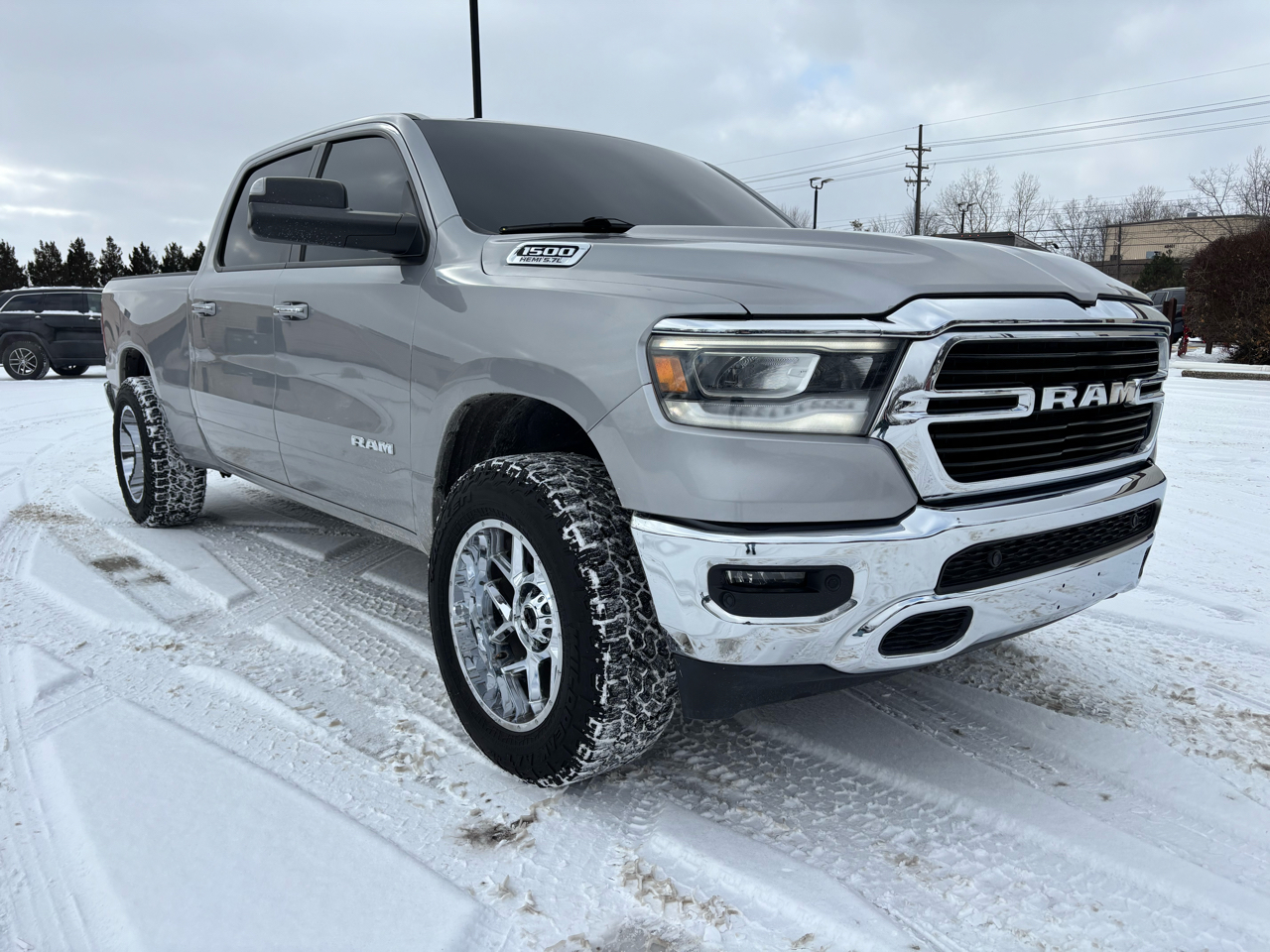 RAM 1500 Big Horn/Lone Star 4x4 Crew Cab 6'4" Box 2019
