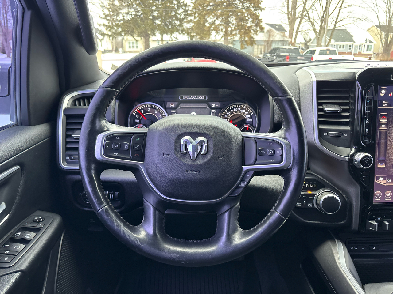 RAM 1500 Big Horn/Lone Star 4x4 Crew Cab 6'4" Box 2019