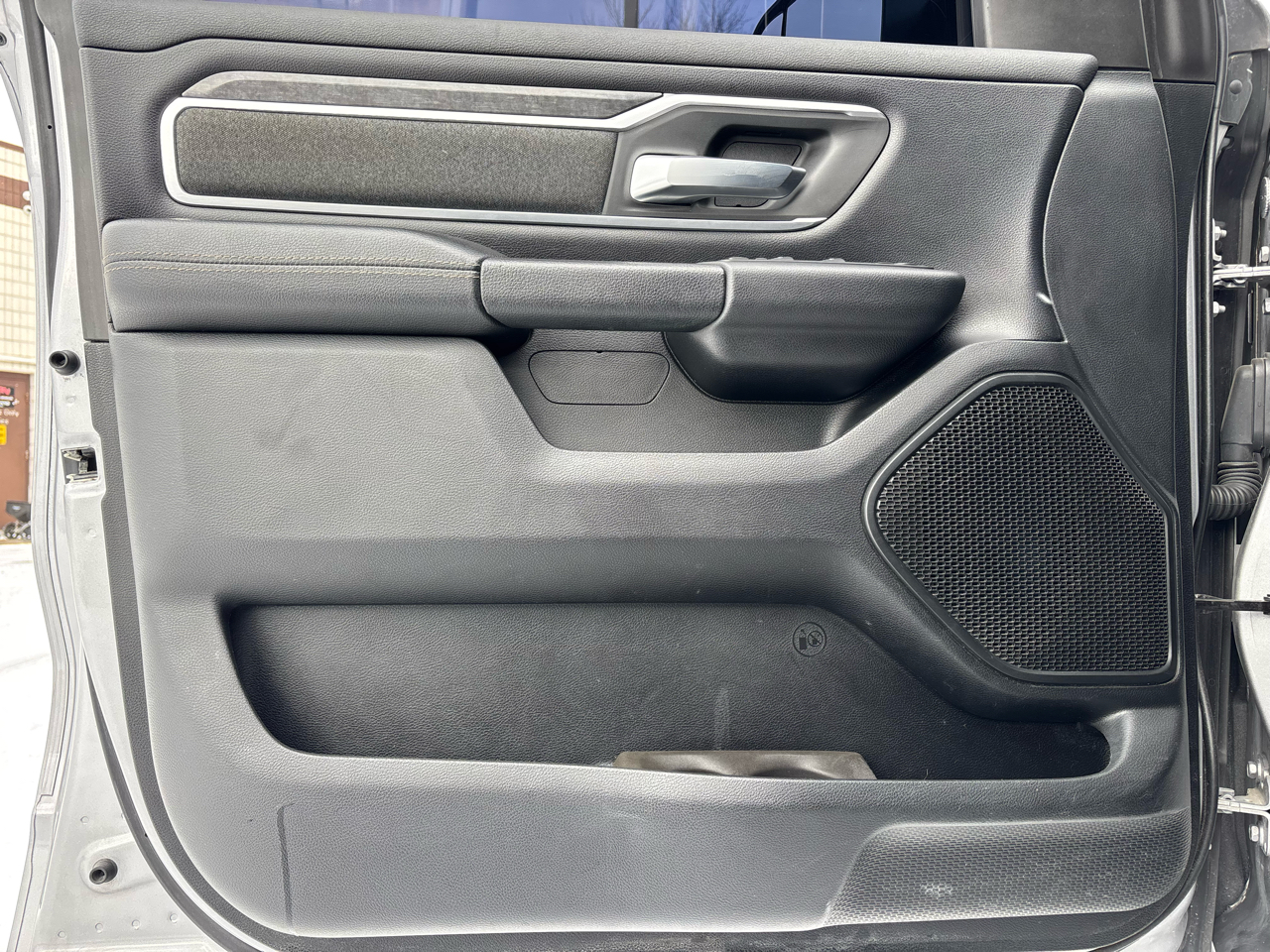 RAM 1500 Big Horn/Lone Star 4x4 Crew Cab 6'4" Box 2019