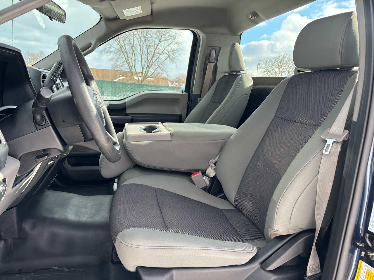 Ford F-150 XL 4WD Reg Cab 8' Box 2020