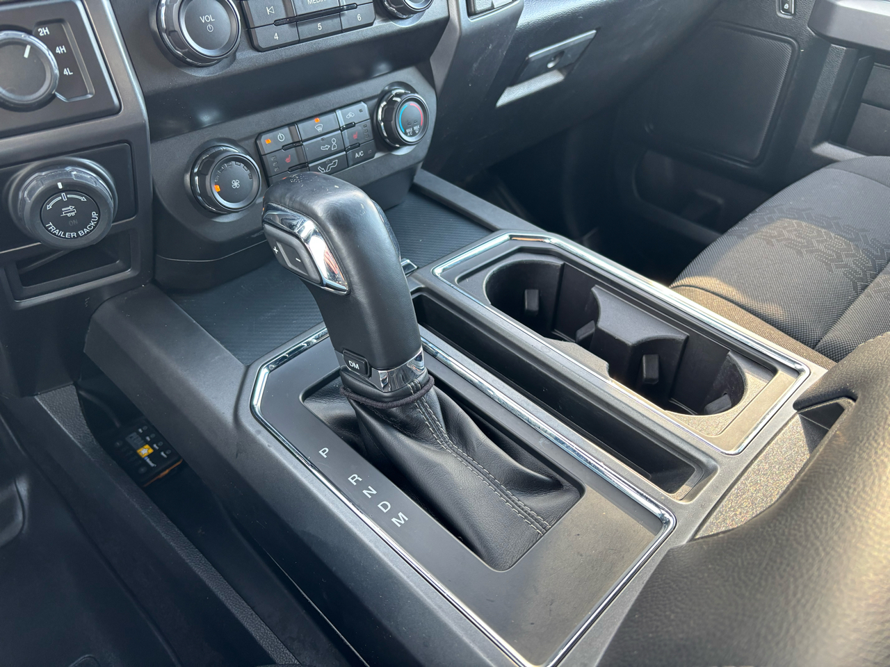 Ford F-150 XLT 4WD SuperCab 6.5' Box 2019