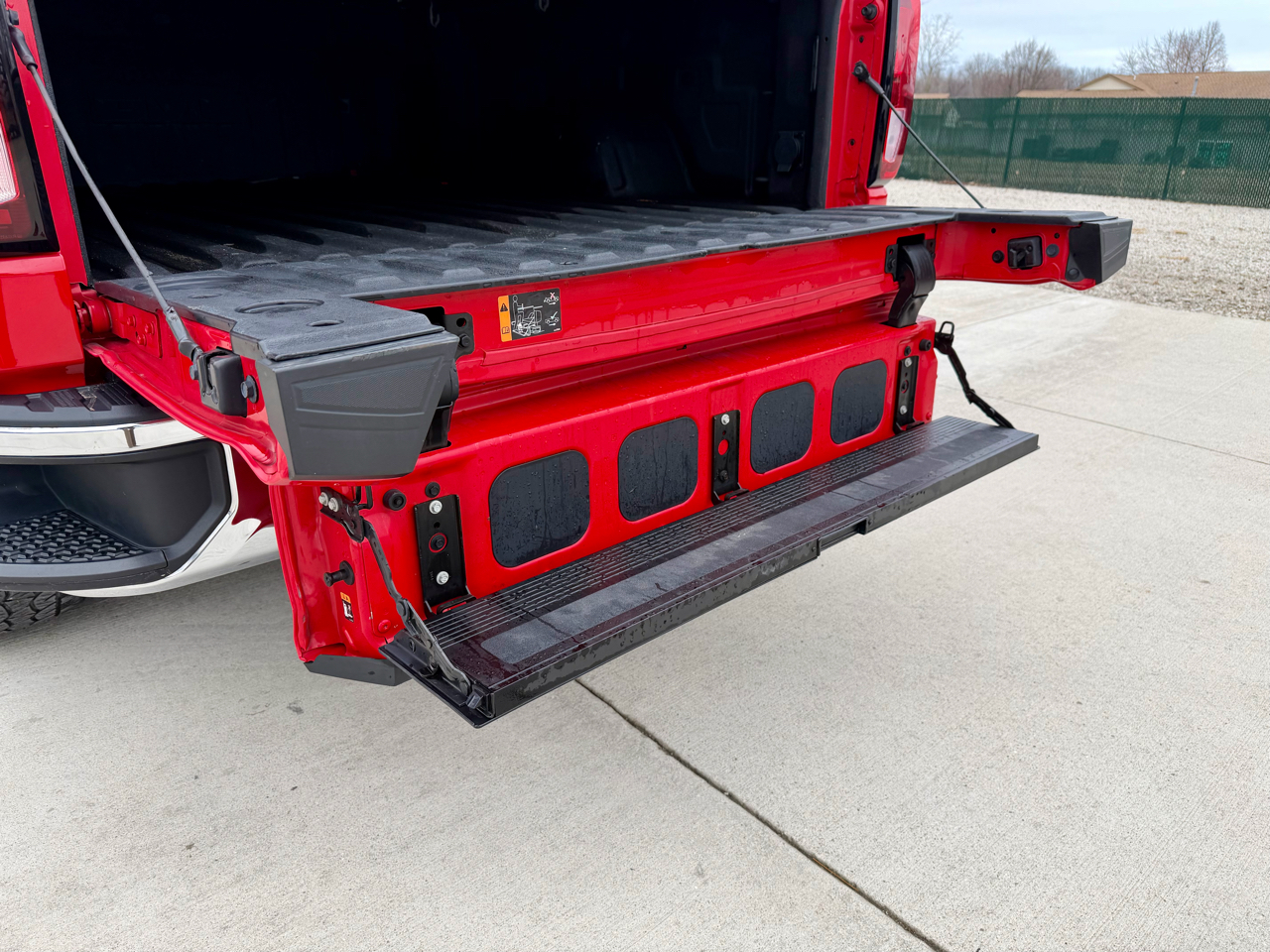 GMC Sierra 1500 4WD Double Cab 147" SLE 2022