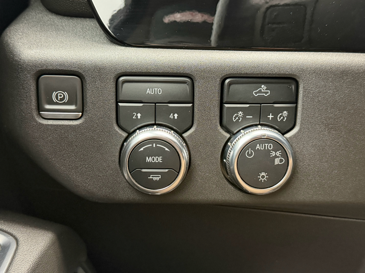 GMC Sierra 1500 4WD Double Cab 147" SLE 2022