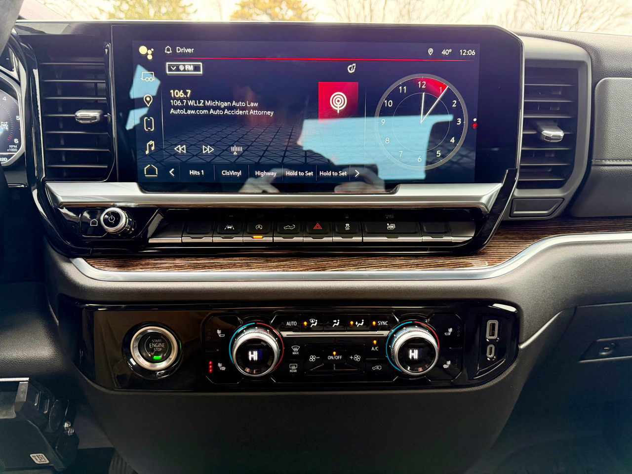 GMC Sierra 1500 4WD Double Cab 147" SLE 2022