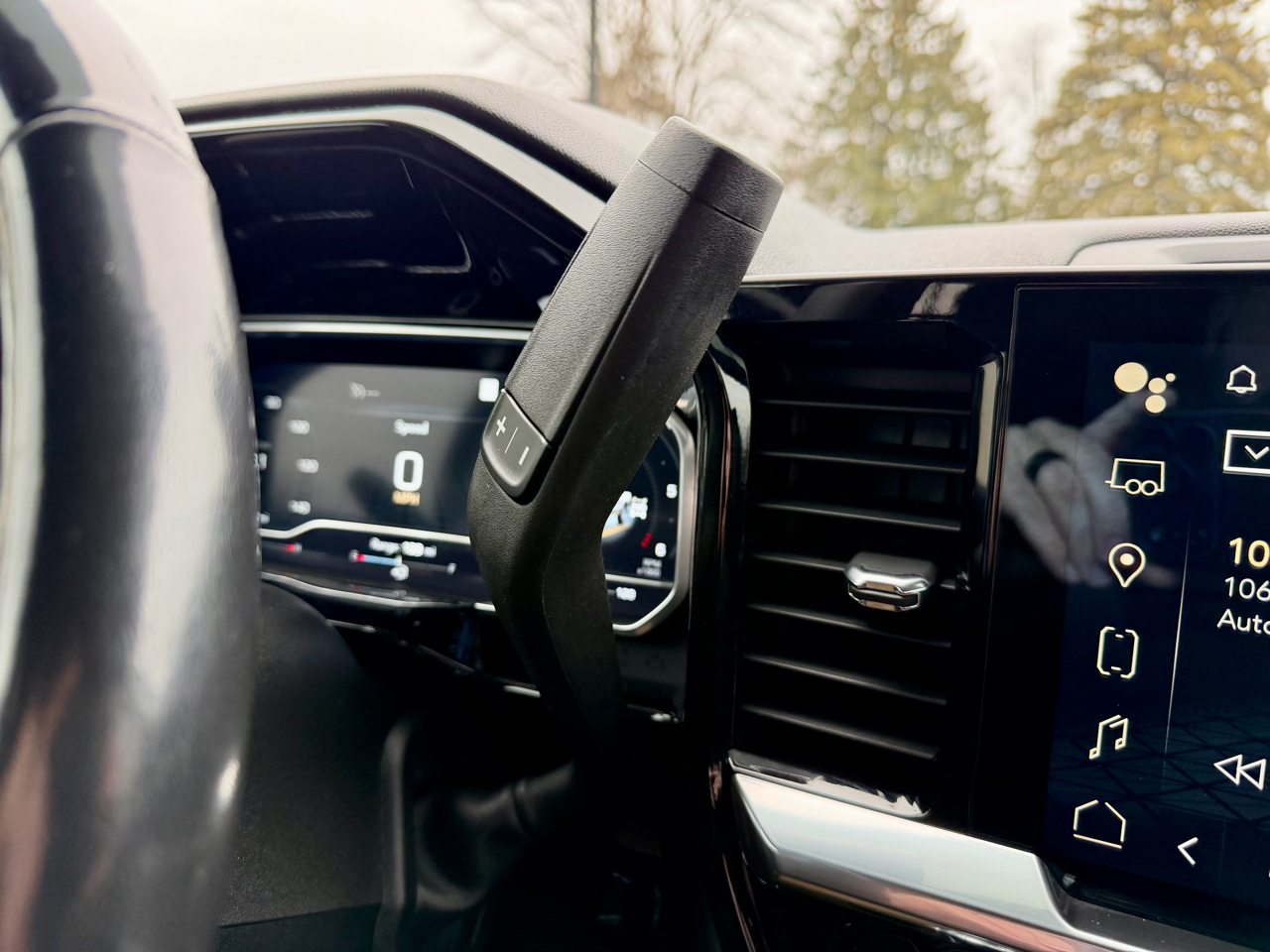 GMC Sierra 1500 4WD Double Cab 147" SLE 2022