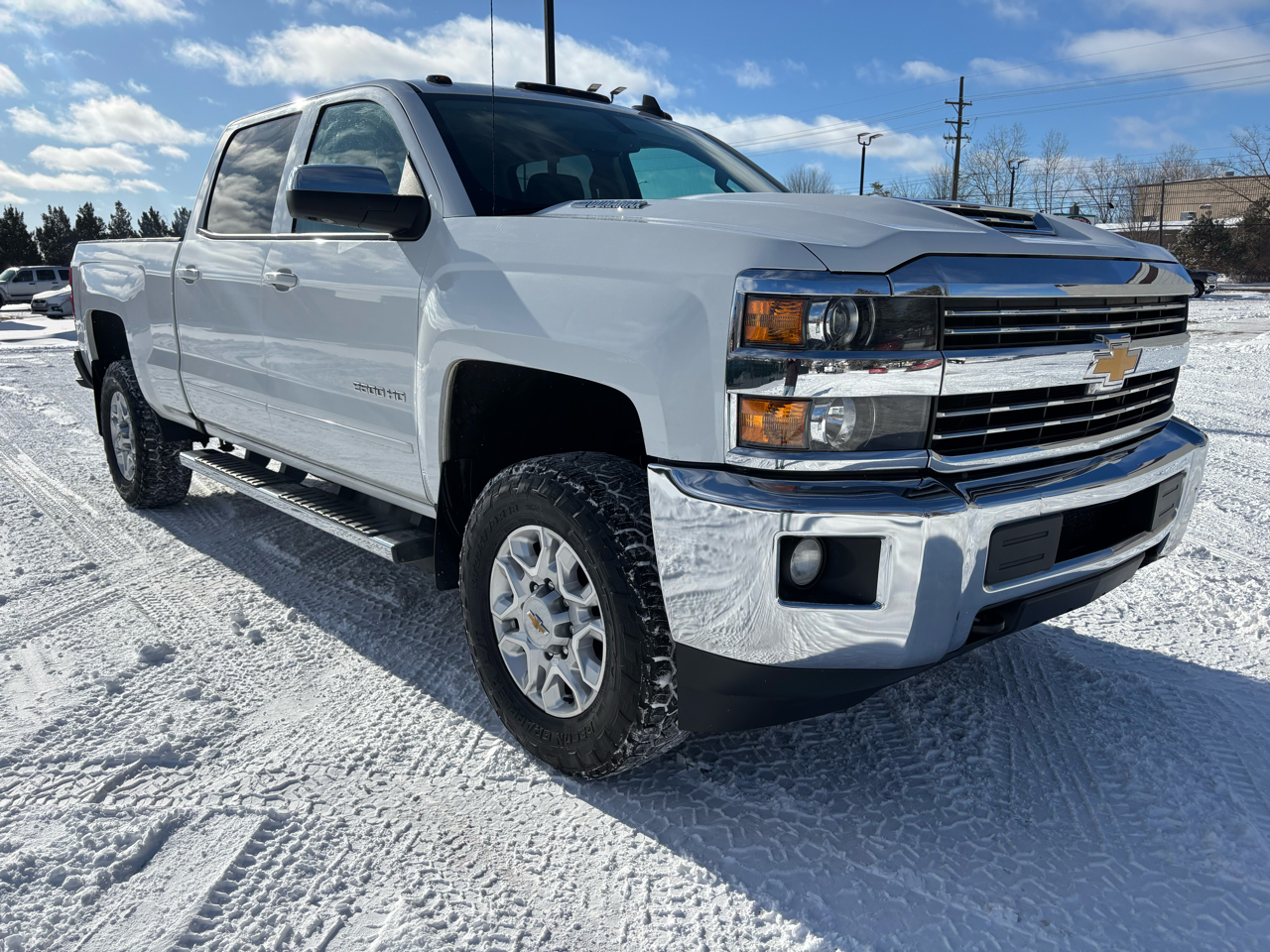 Chevrolet Silverado 2500HD 4WD Crew Cab 153.7" LT 2018