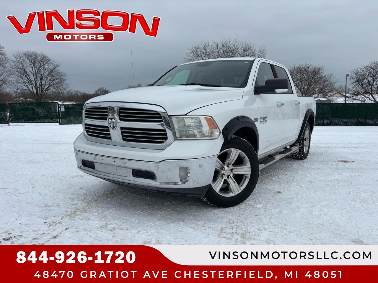 2014 RAM 1500 4WD Crew Cab 140.5" Big Horn