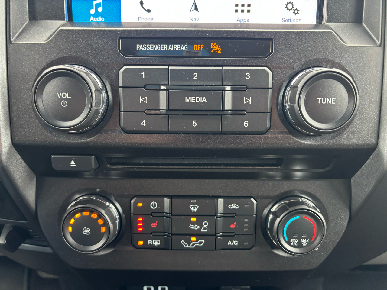 Ford F-150 XLT 4WD SuperCrew 5.5' Box 2018