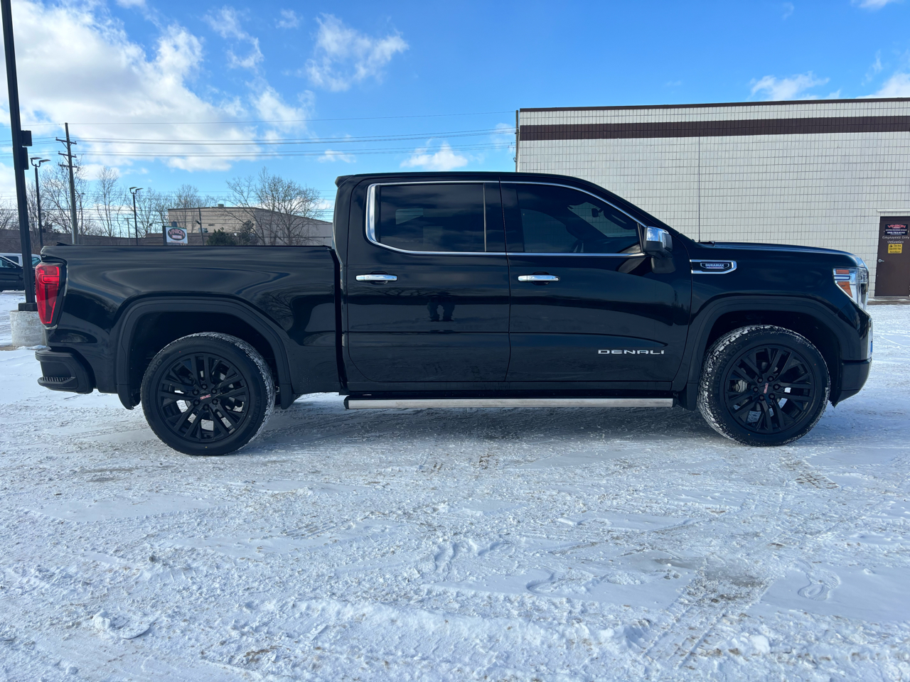 GMC Sierra 1500 4WD Crew Cab 147" Denali 2020