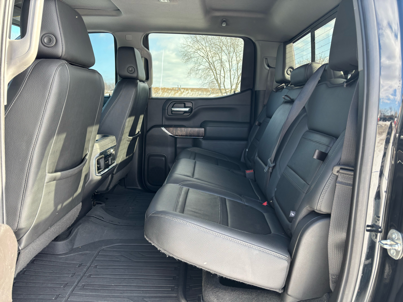 GMC Sierra 1500 4WD Crew Cab 147" Denali 2020