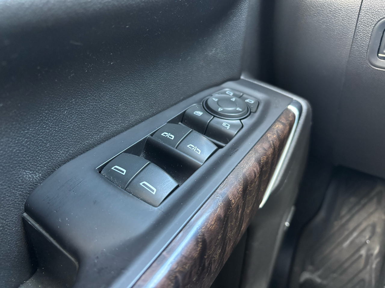 GMC Sierra 1500 4WD Crew Cab 147" Denali 2020