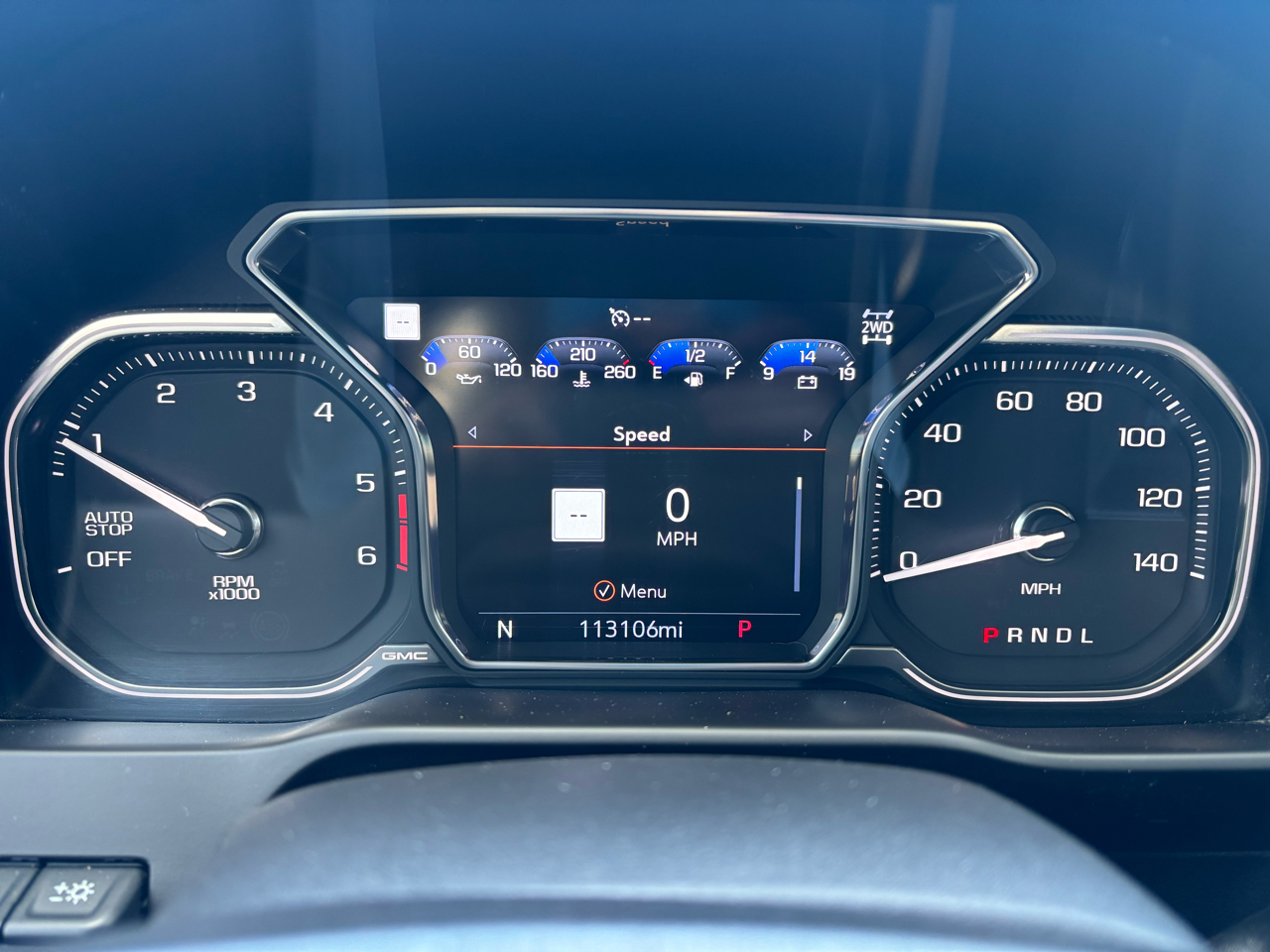 GMC Sierra 1500 4WD Crew Cab 147" Denali 2020