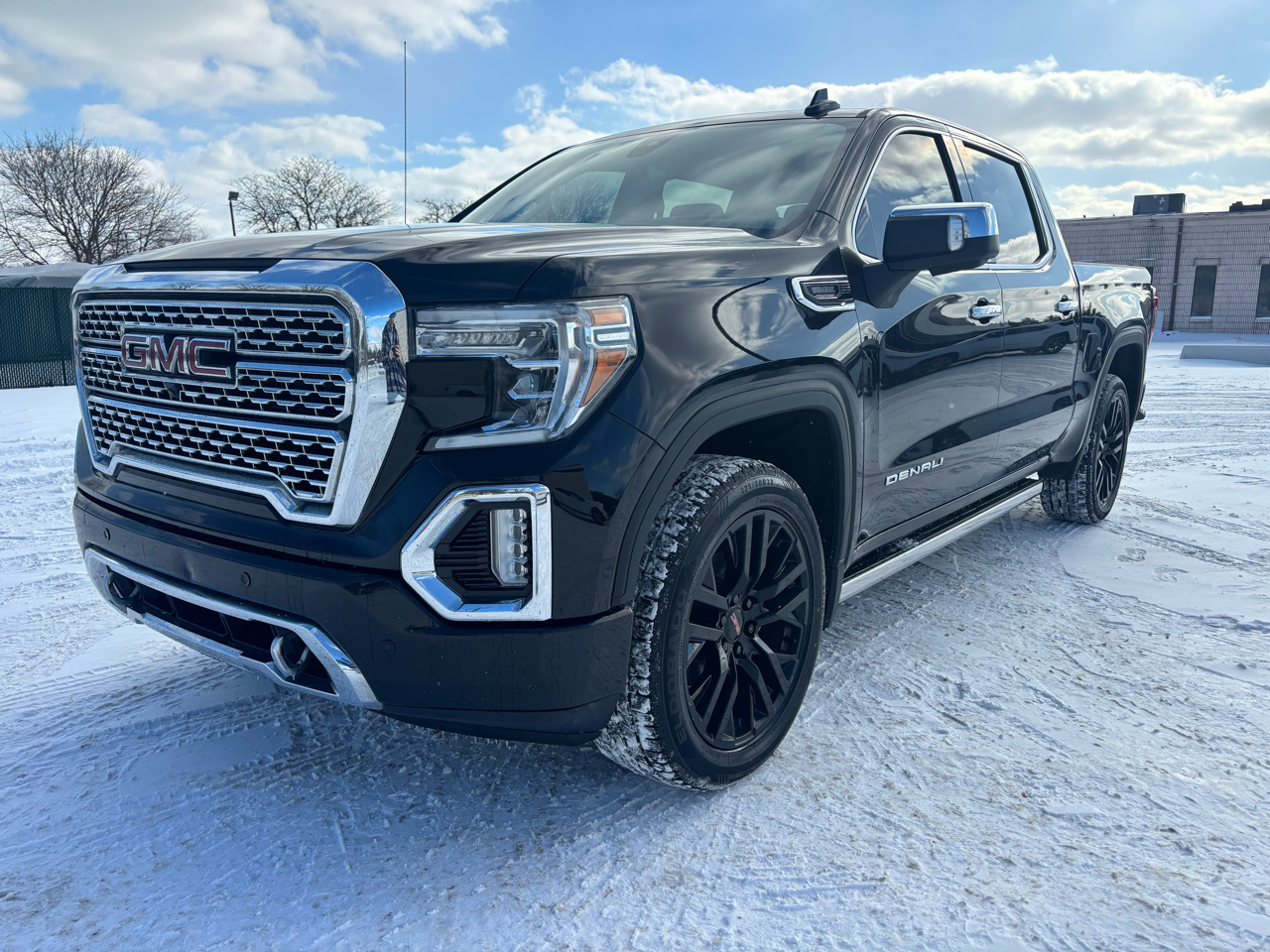 GMC Sierra 1500 4WD Crew Cab 147" Denali 2020