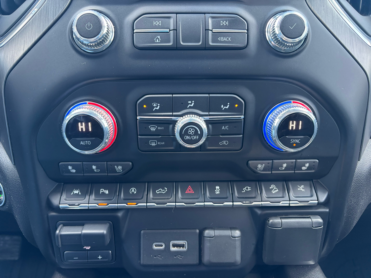 GMC Sierra 1500 4WD Crew Cab 147" Denali 2020