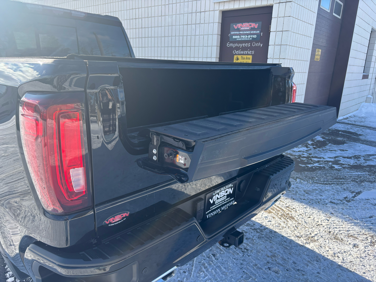 GMC Sierra 1500 4WD Crew Cab 147" Denali 2020