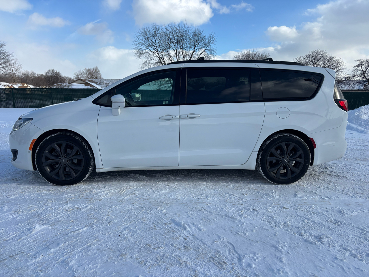 Chrysler Pacifica  2019