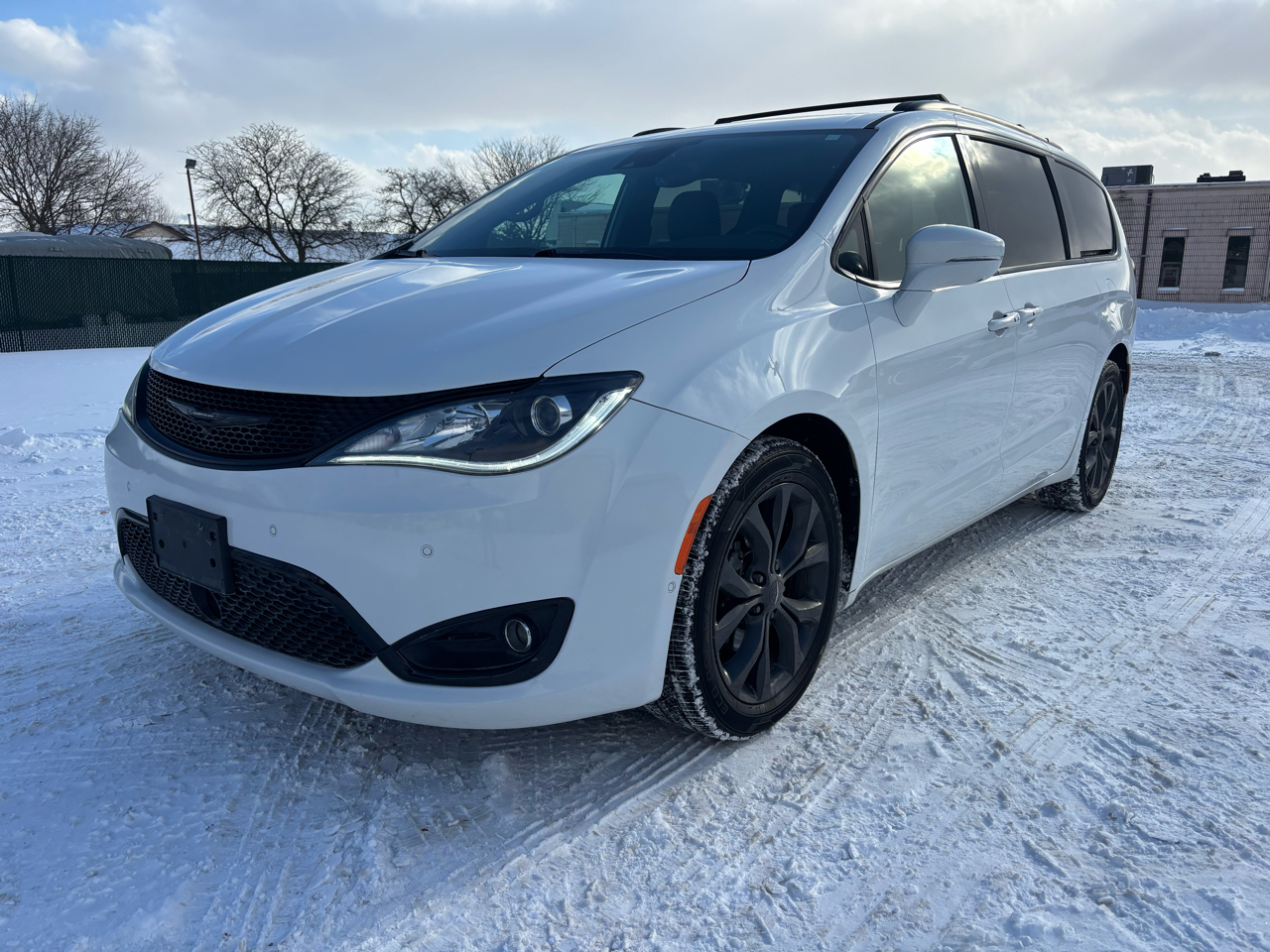 Chrysler Pacifica  2019