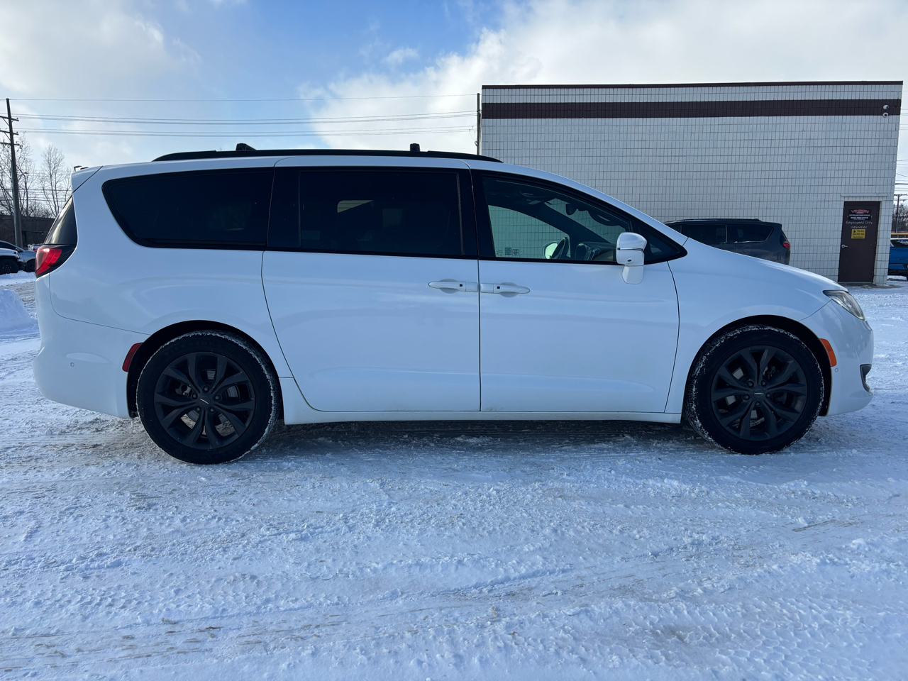 Chrysler Pacifica  2019
