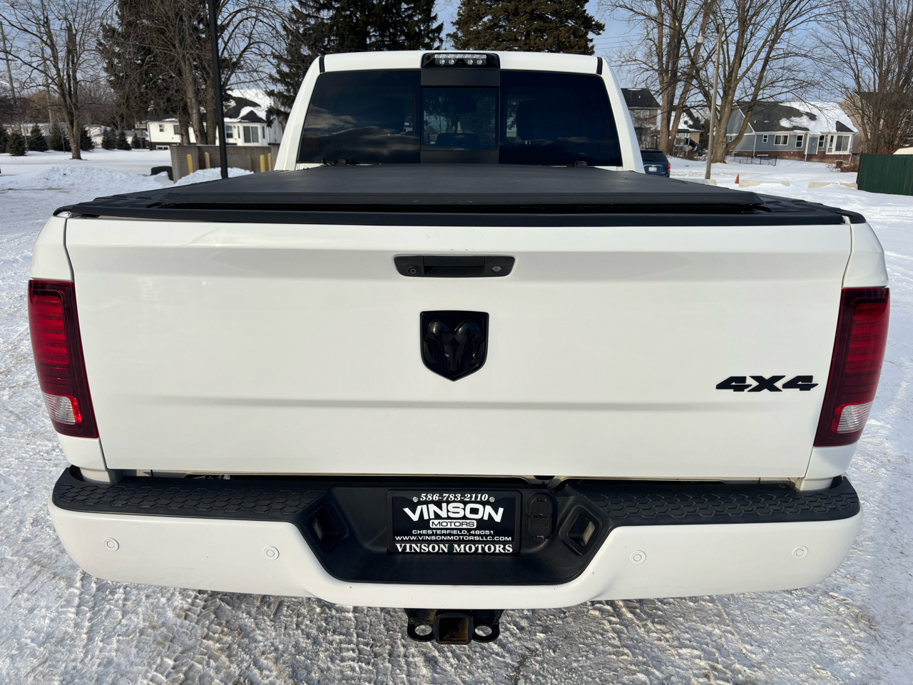 RAM 2500 Laramie 4x4 Crew Cab 6'4" Box 2017