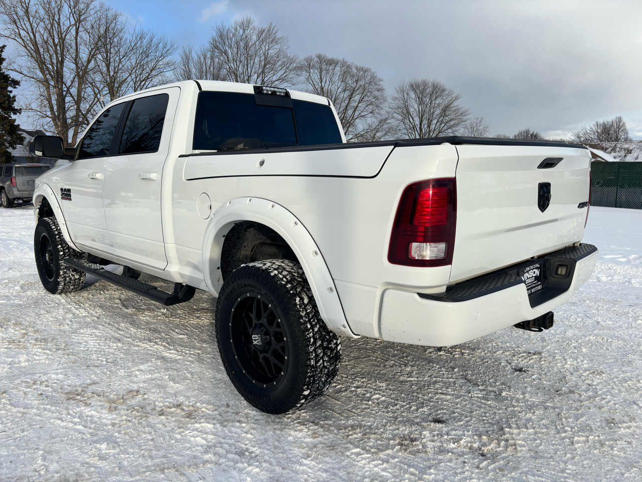 RAM 2500 Laramie 4x4 Crew Cab 6'4" Box 2017