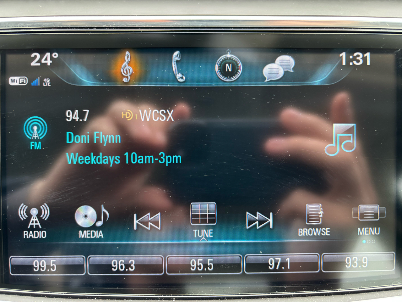 Buick LaCrosse 4dr Sdn Essence AWD 2019