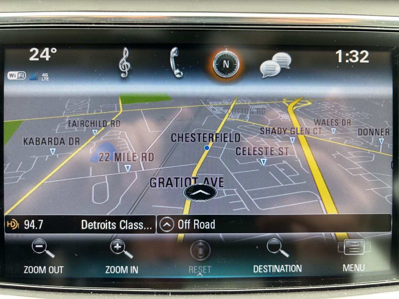 Buick LaCrosse 4dr Sdn Essence AWD 2019